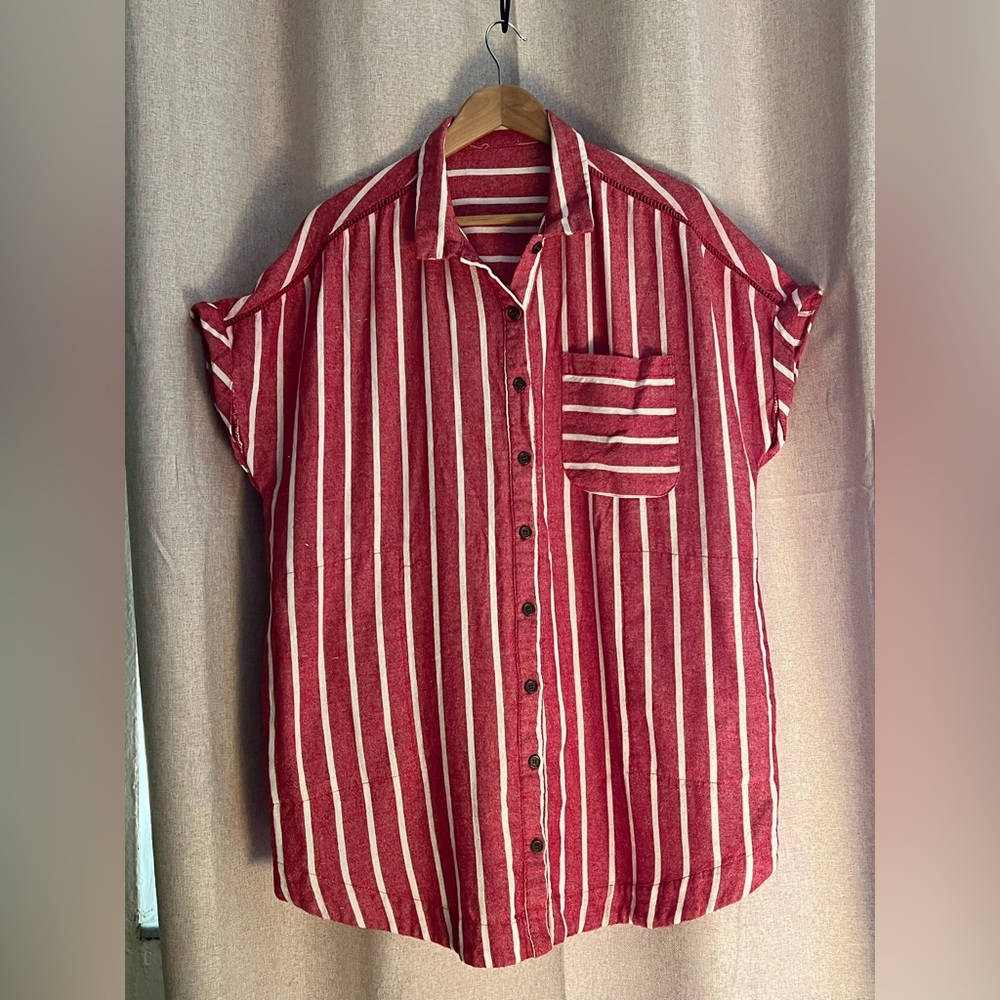 Extra Soft Red/White Striped Cotton Button-down Shirt Sz L